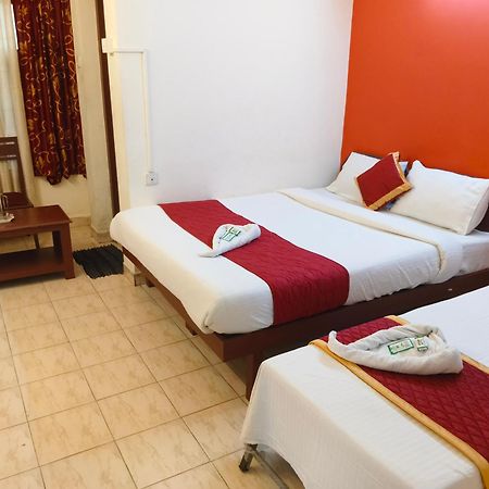 Hotel Gamas Inn Thiruvananthapuram Bagian luar foto