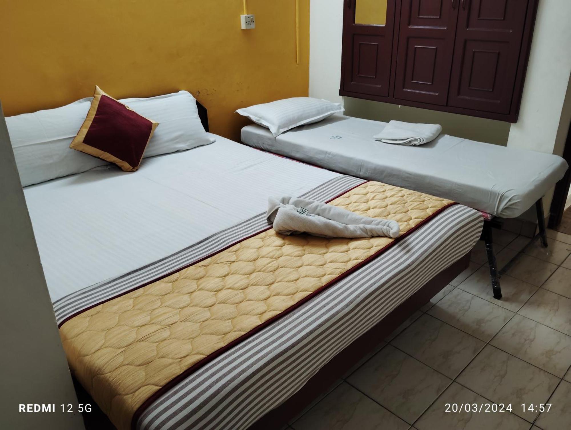 Hotel Gamas Inn Thiruvananthapuram Bagian luar foto