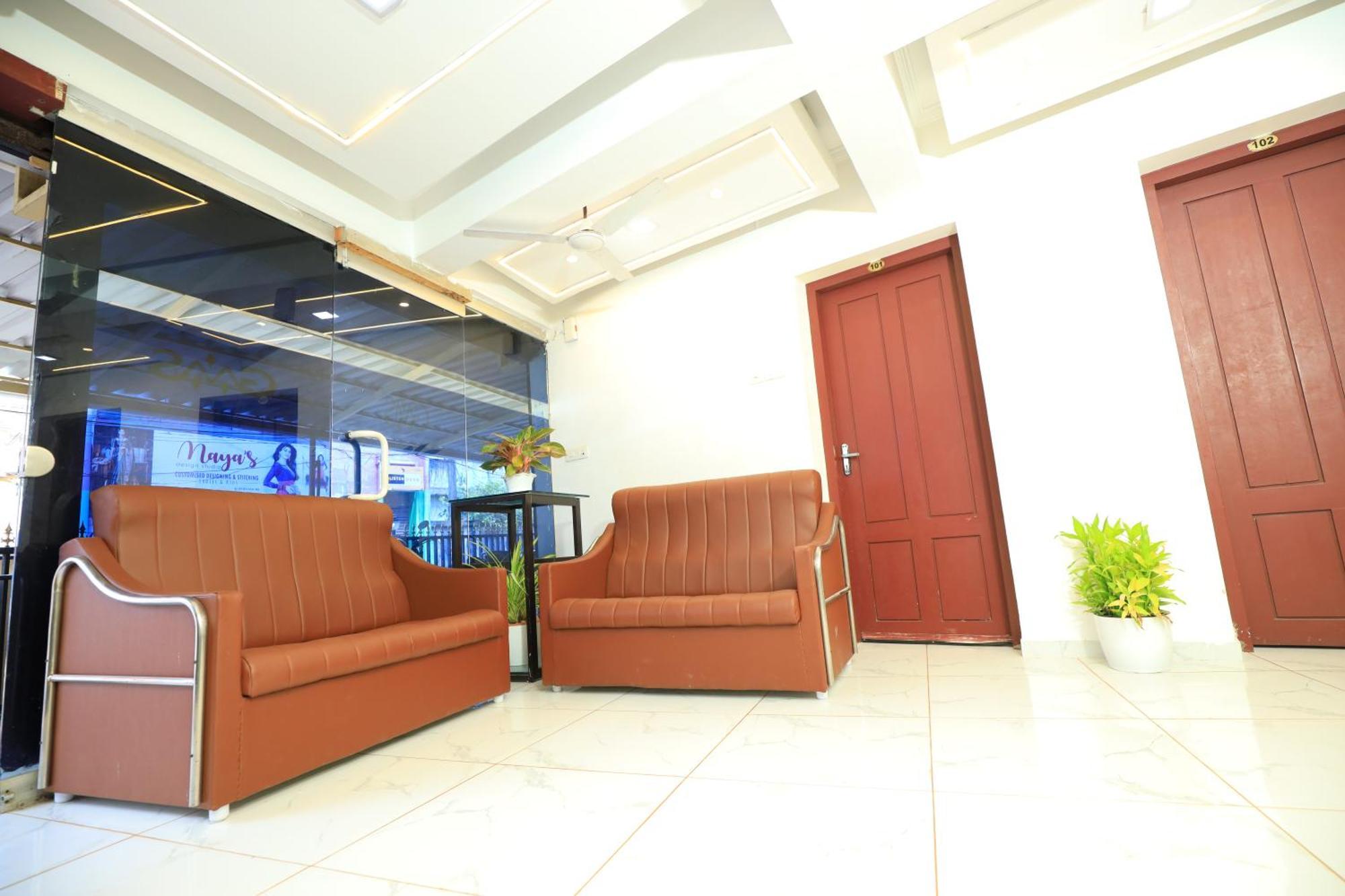 Hotel Gamas Inn Thiruvananthapuram Bagian luar foto