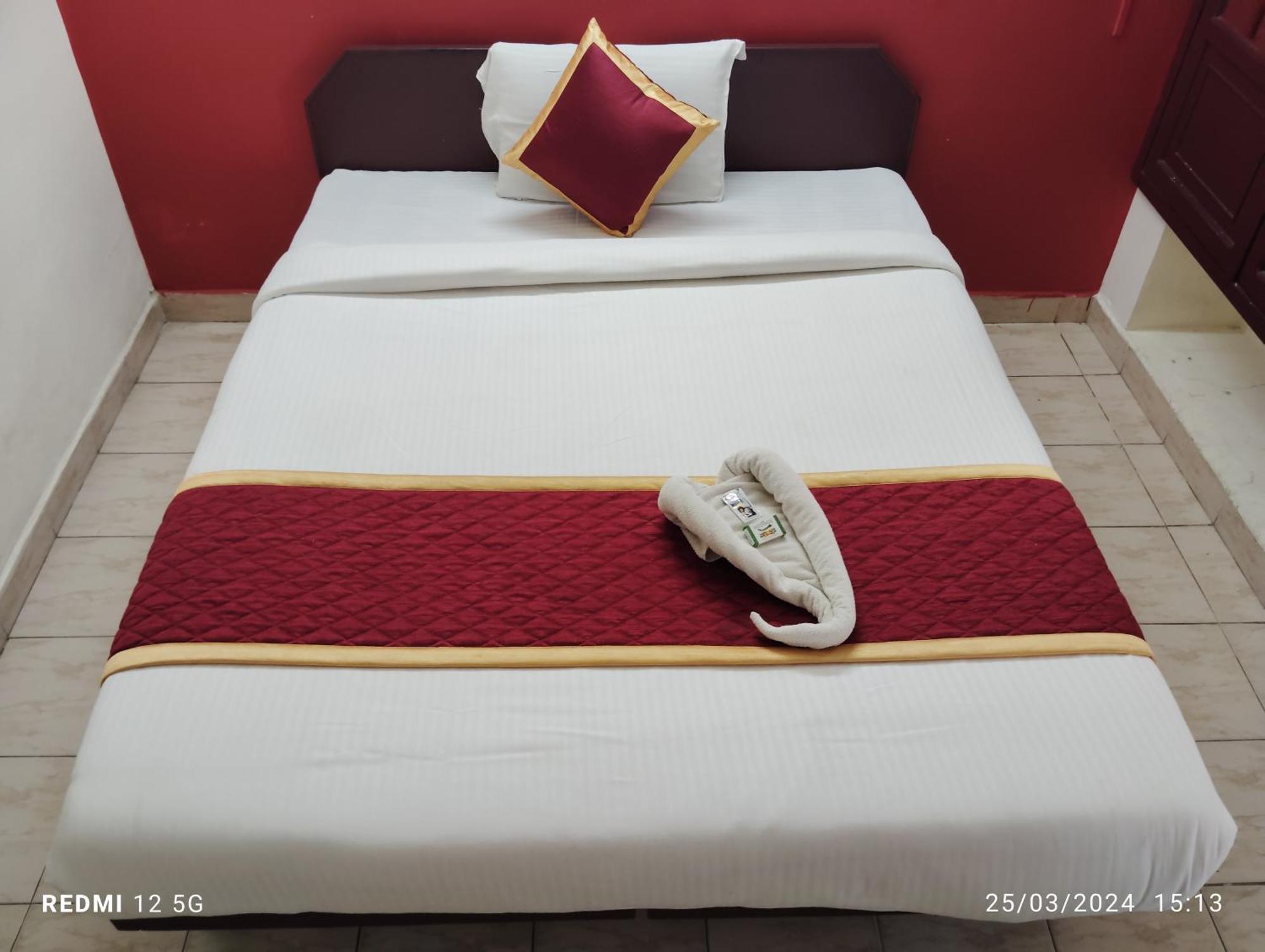 Hotel Gamas Inn Thiruvananthapuram Bagian luar foto