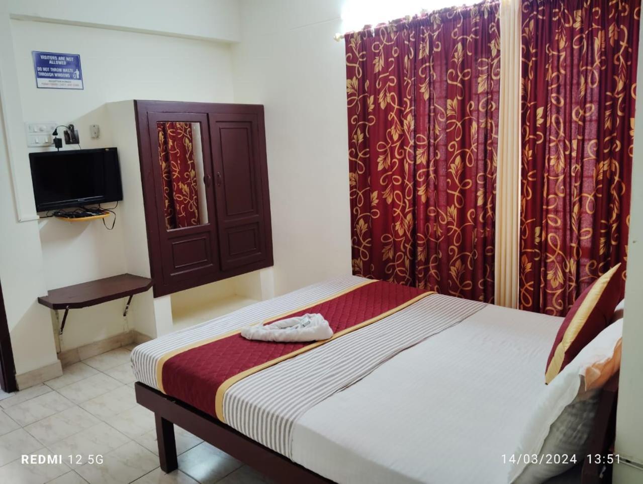 Hotel Gamas Inn Thiruvananthapuram Bagian luar foto