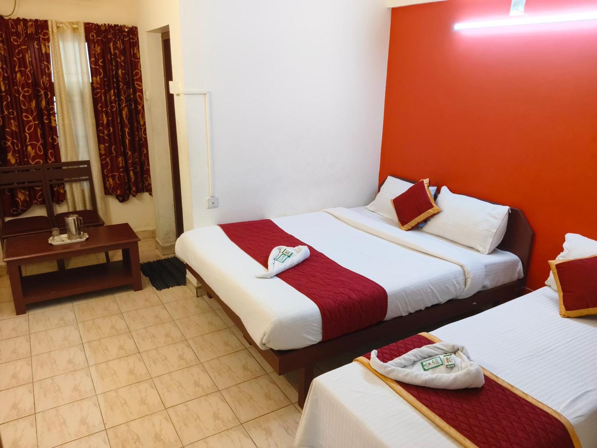 Hotel Gamas Inn Thiruvananthapuram Bagian luar foto